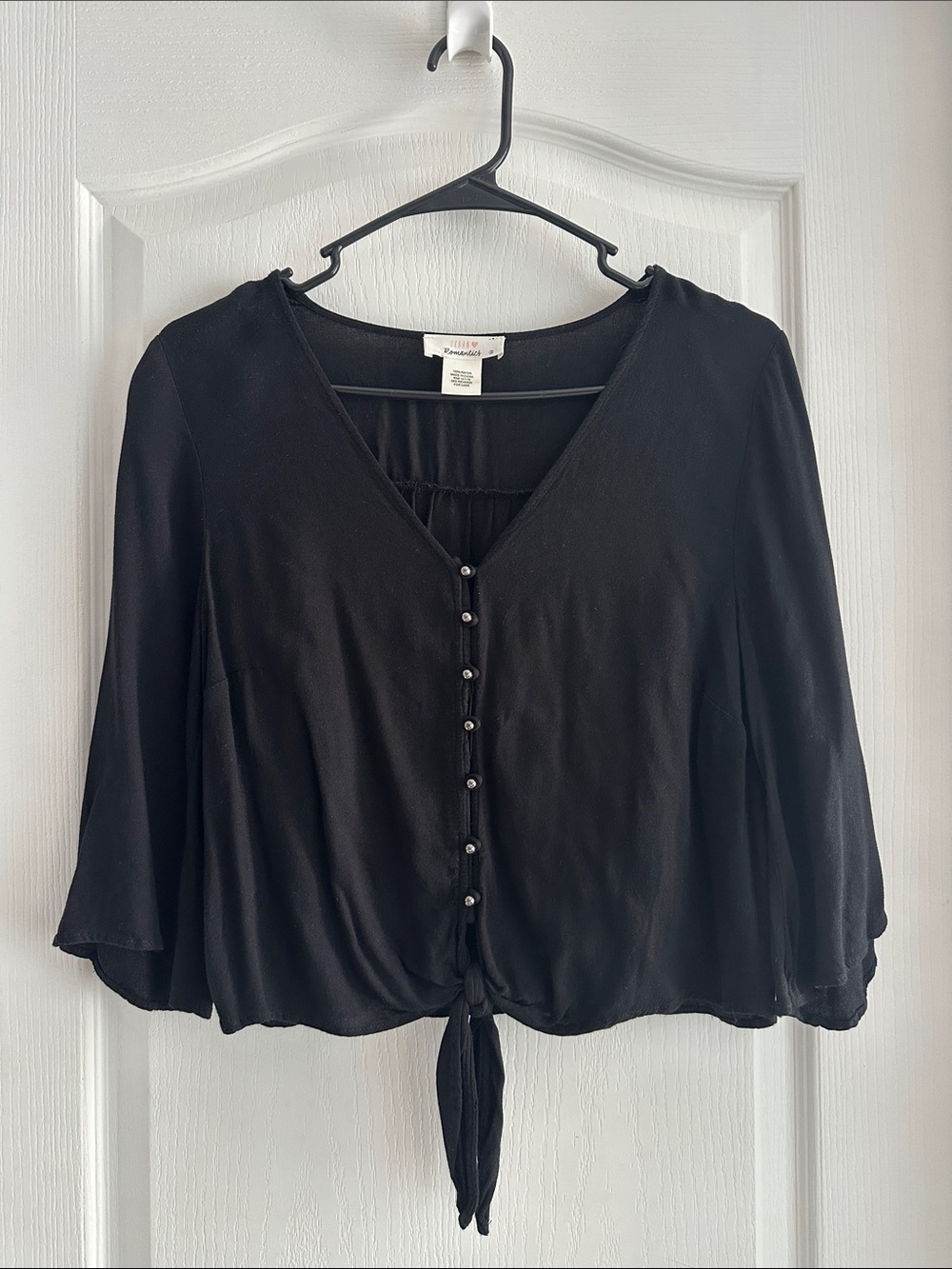 URBAN Romantics Black Button-Front Tie V-Neck Blouse